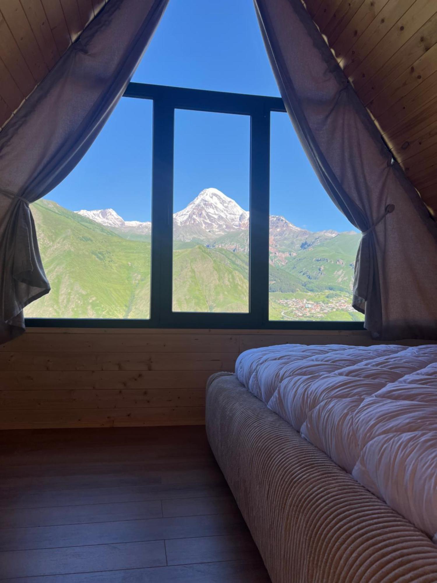 Cozy Home Kazbegi Exterior photo